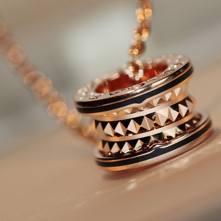 [Royal Top]ZERO 1 ROCK PEDANT PINK GOLD BLACK NECKLACE