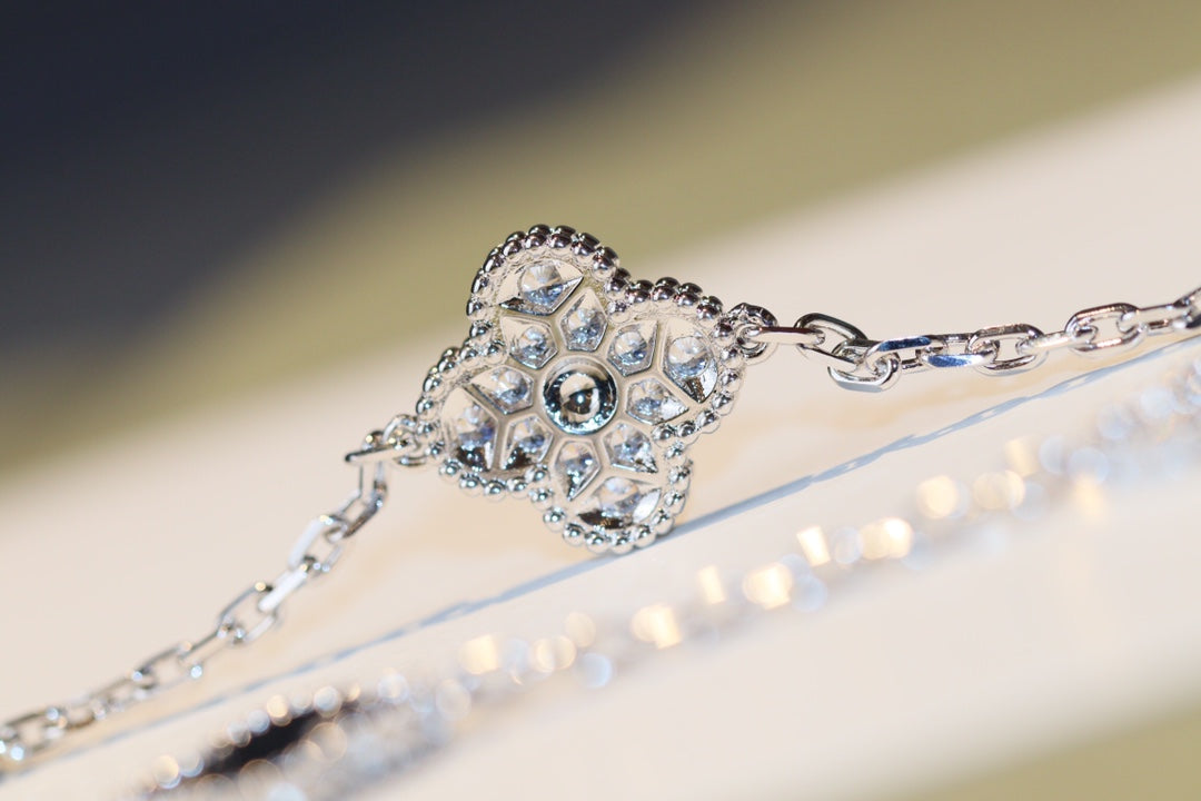 [Royal Top]CLOVER 20 MOTIFS ONYX DIAMOND SILVER