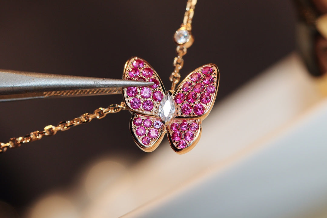 [Royal Top]BUTTERFLY RED DIAMOND ROSE GOLD NECKLACE