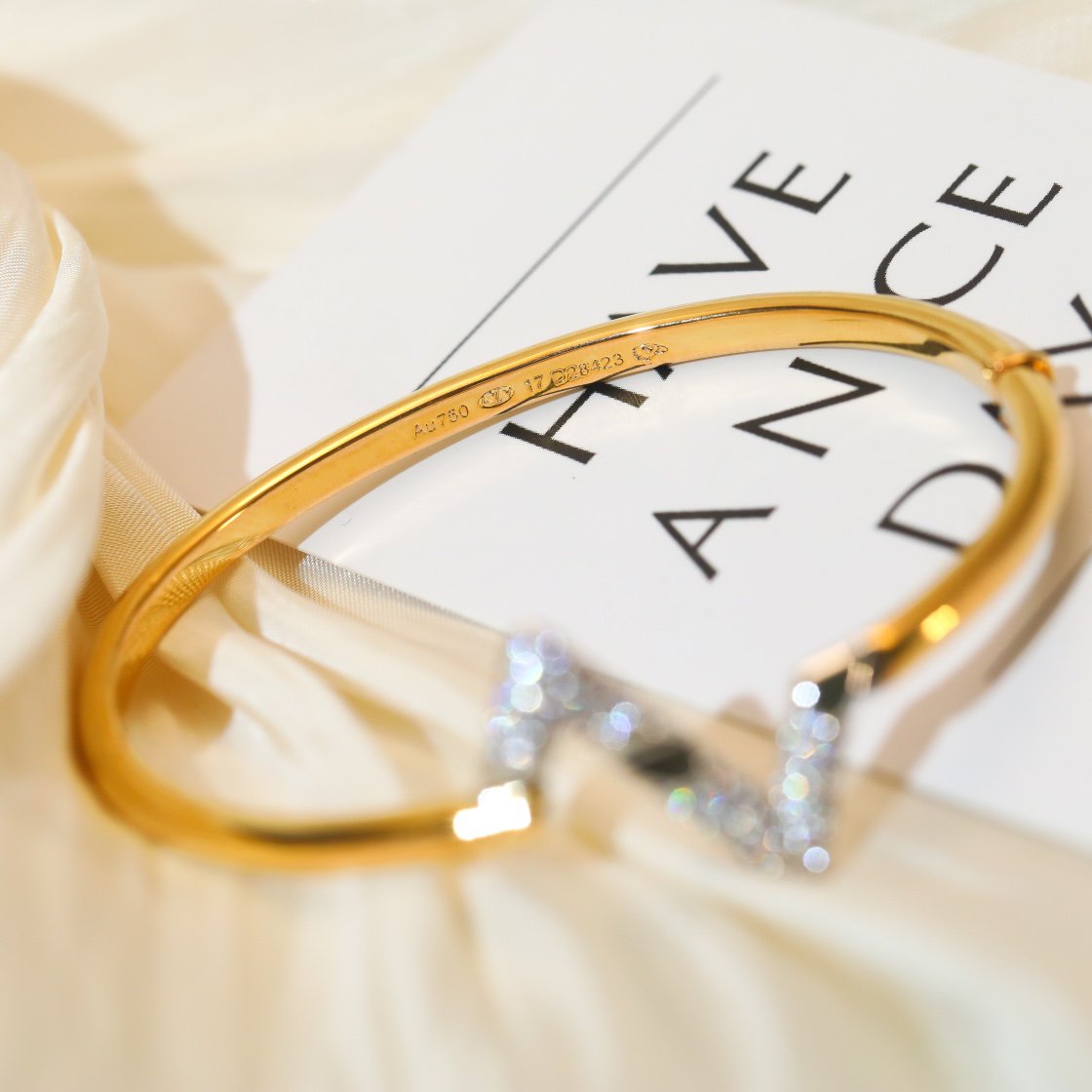 [Royal Top]VOLTE UPSITE DOWN GOLD DIAMOND BRACELET