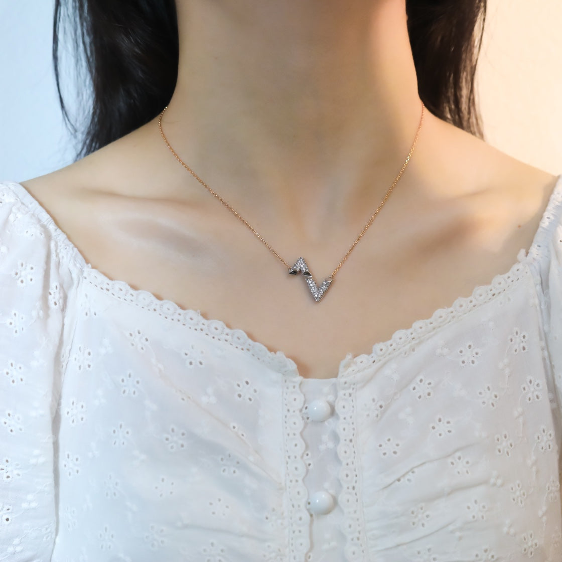 [Royal Top]VOLT SILVER DIAMOND PEDANT NECKLACE