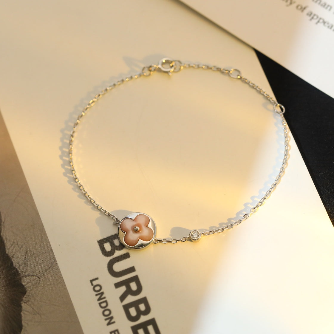 [Royal Top]SUN MOTIF PINK MOP SILVER BRACELET