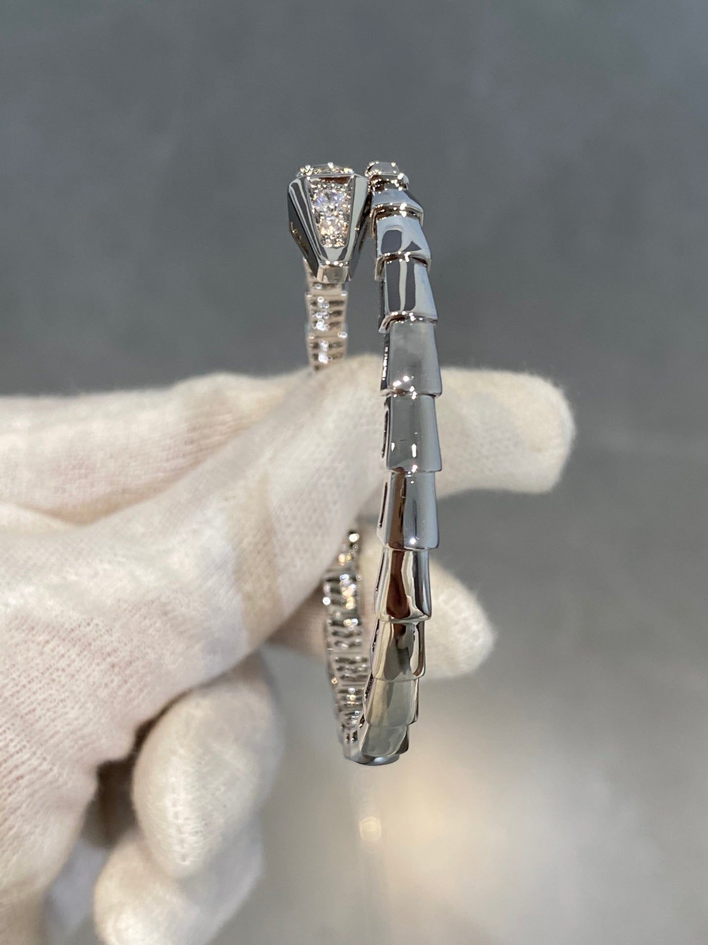 [Royal Top]SERPENTI BRACELET DIAMONDS SILVER