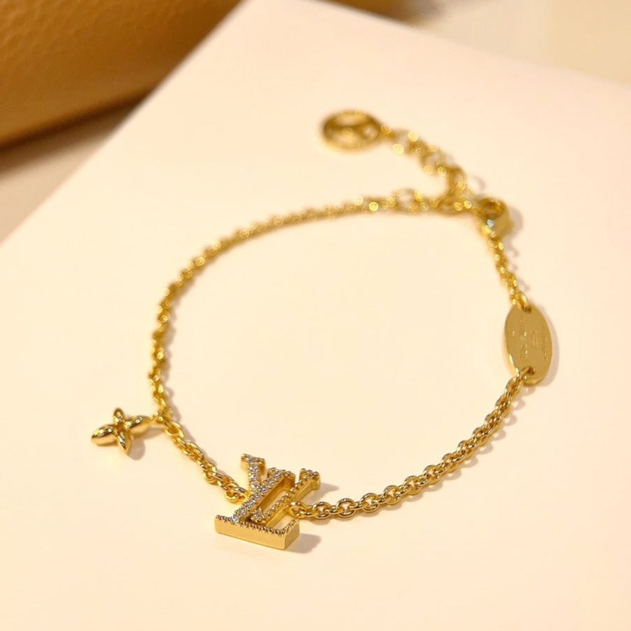 [Royal Top]LOGO STAR MOTIF GOLD BRACELET