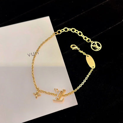 [Royal Top]LOGO STAR MOTIF GOLD BRACELET