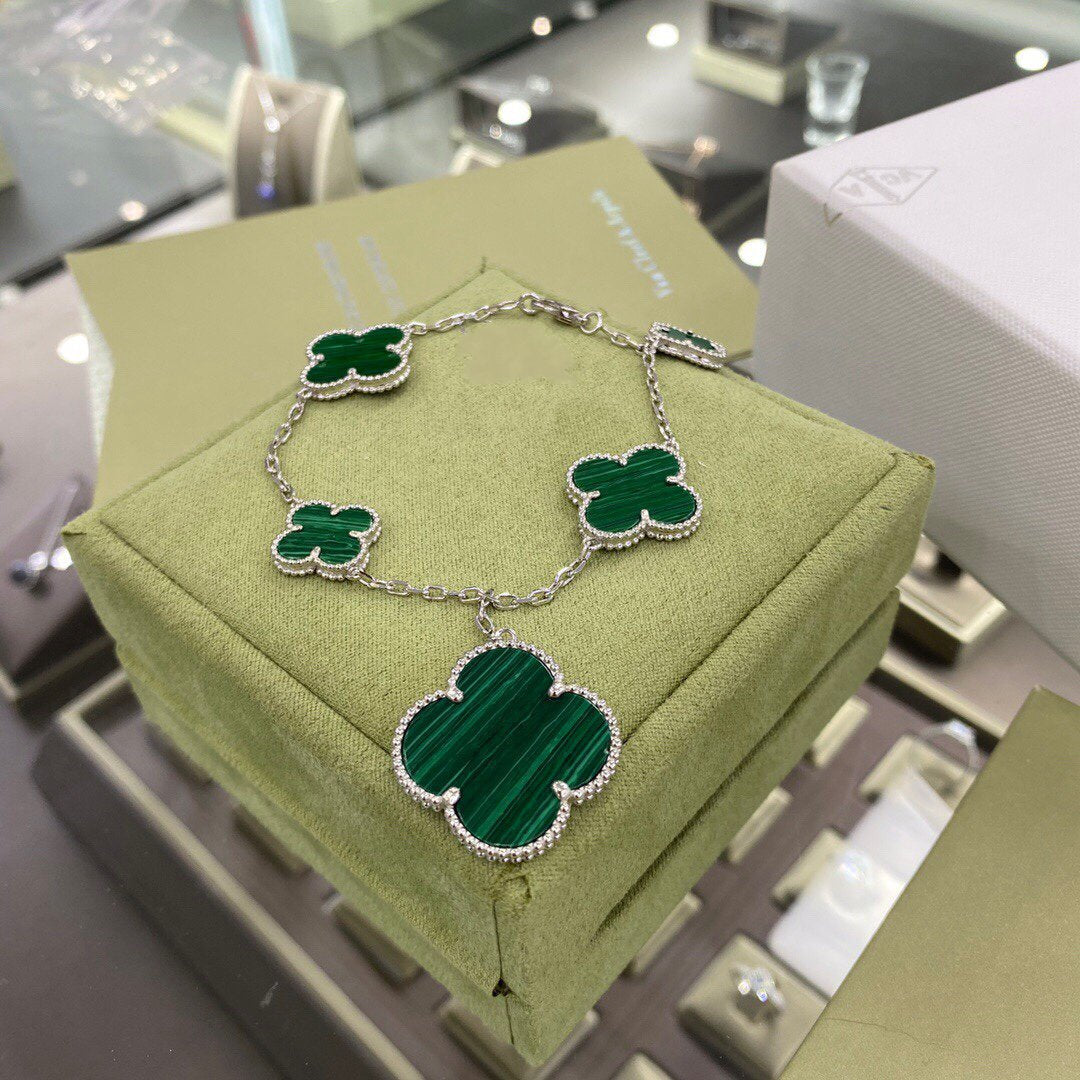 [Royal Top]CLOVER 5 MOTIFS SIVLER MALACHITE BRACELET