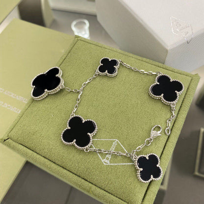 [Royal Top]CLOVER 5 MOTIFS SIVLER ONYX BRACELET