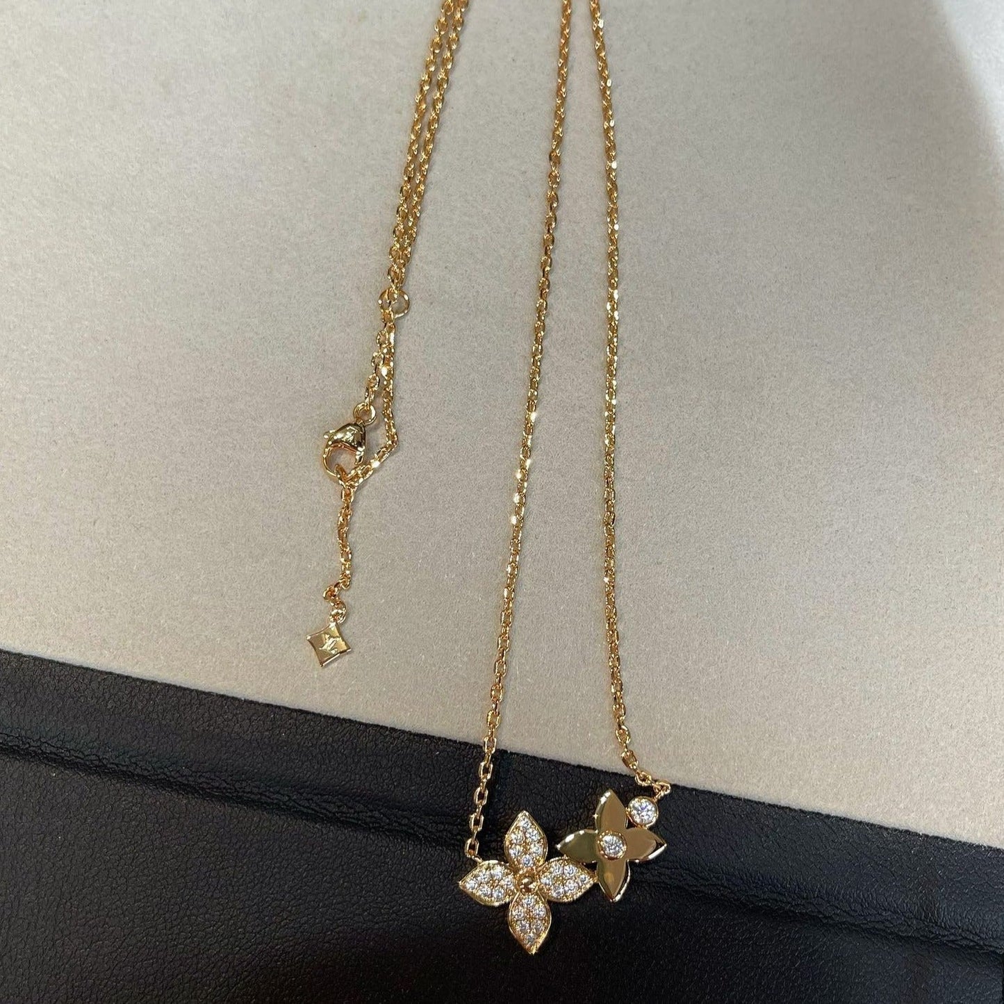 [Royal Top]STAR BLOSSOM NECKLACE PINK GOLD DIAMONDS