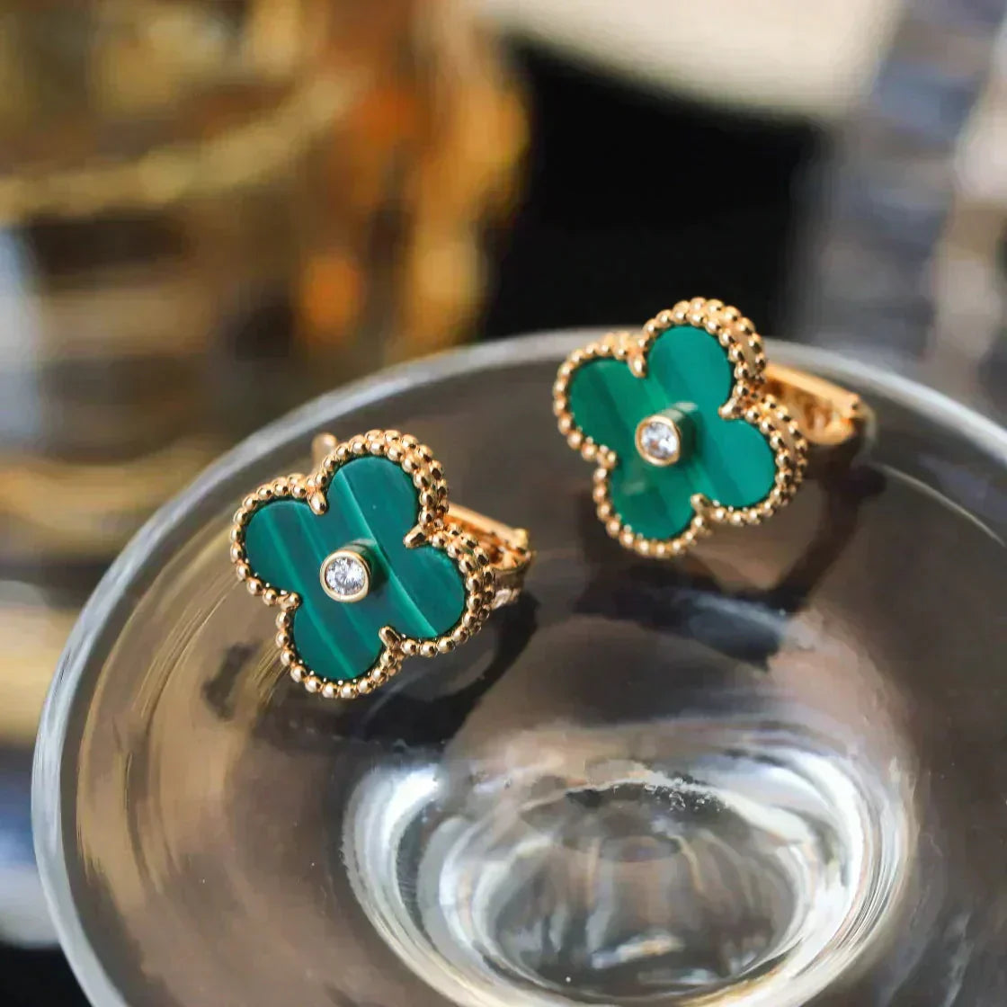 [Royal Top]CLOVER MEDIUM 1 MOTIFS MALACHITE DIAMOND EARRINGS