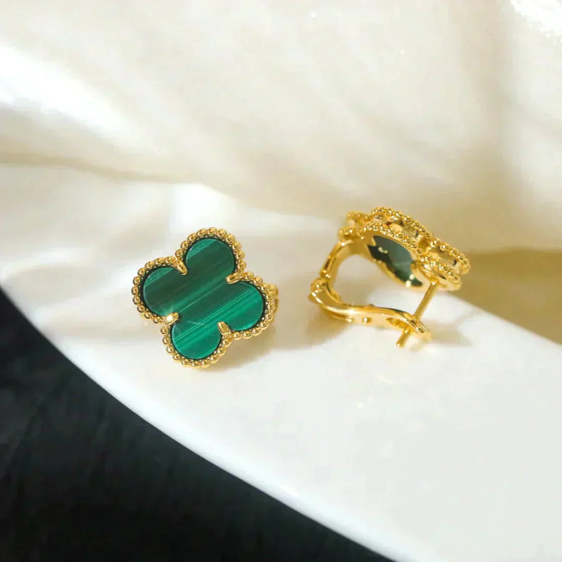 [Royal Top]CLOVER MEDIUM 1 MOTIFS MALACHITE  EARRINGS