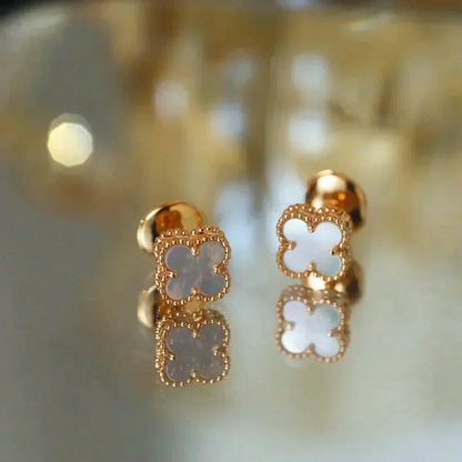 [Royal Top]CLOVER MINI 9.5MM WHITE MOP EARRINGS