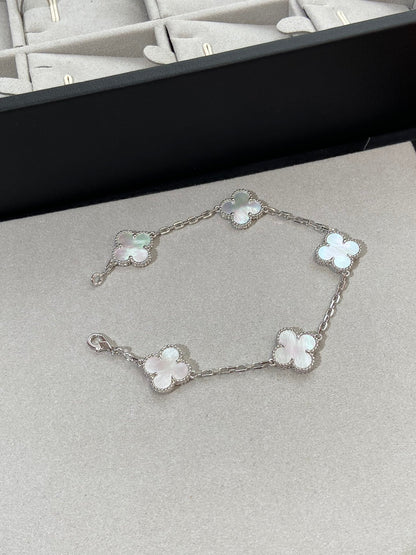 [Royal Top]CLOVER WHITE PEARL MOP 5 MOTIF BRACELET COLLECTION