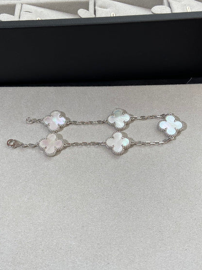 [Royal Top]CLOVER WHITE PEARL MOP 5 MOTIF BRACELET COLLECTION