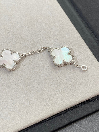 [Royal Top]CLOVER WHITE PEARL MOP 5 MOTIF BRACELET COLLECTION