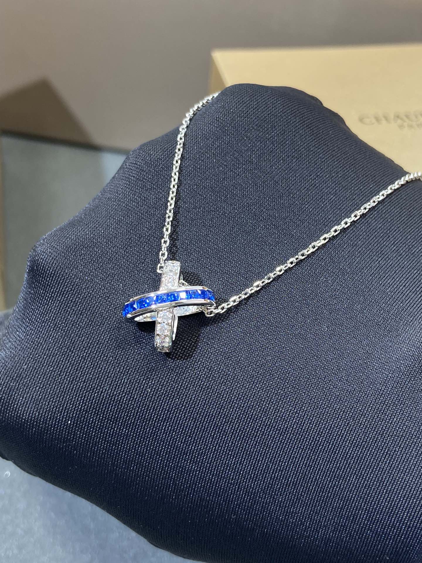 [Royal Top]LIENS DIAMOND SILVER NECKLACE