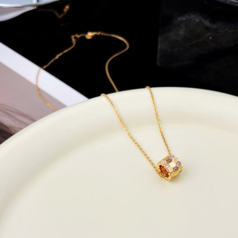[Royal Top]BEE MINI PEDANT DIAMOND NECKLACE