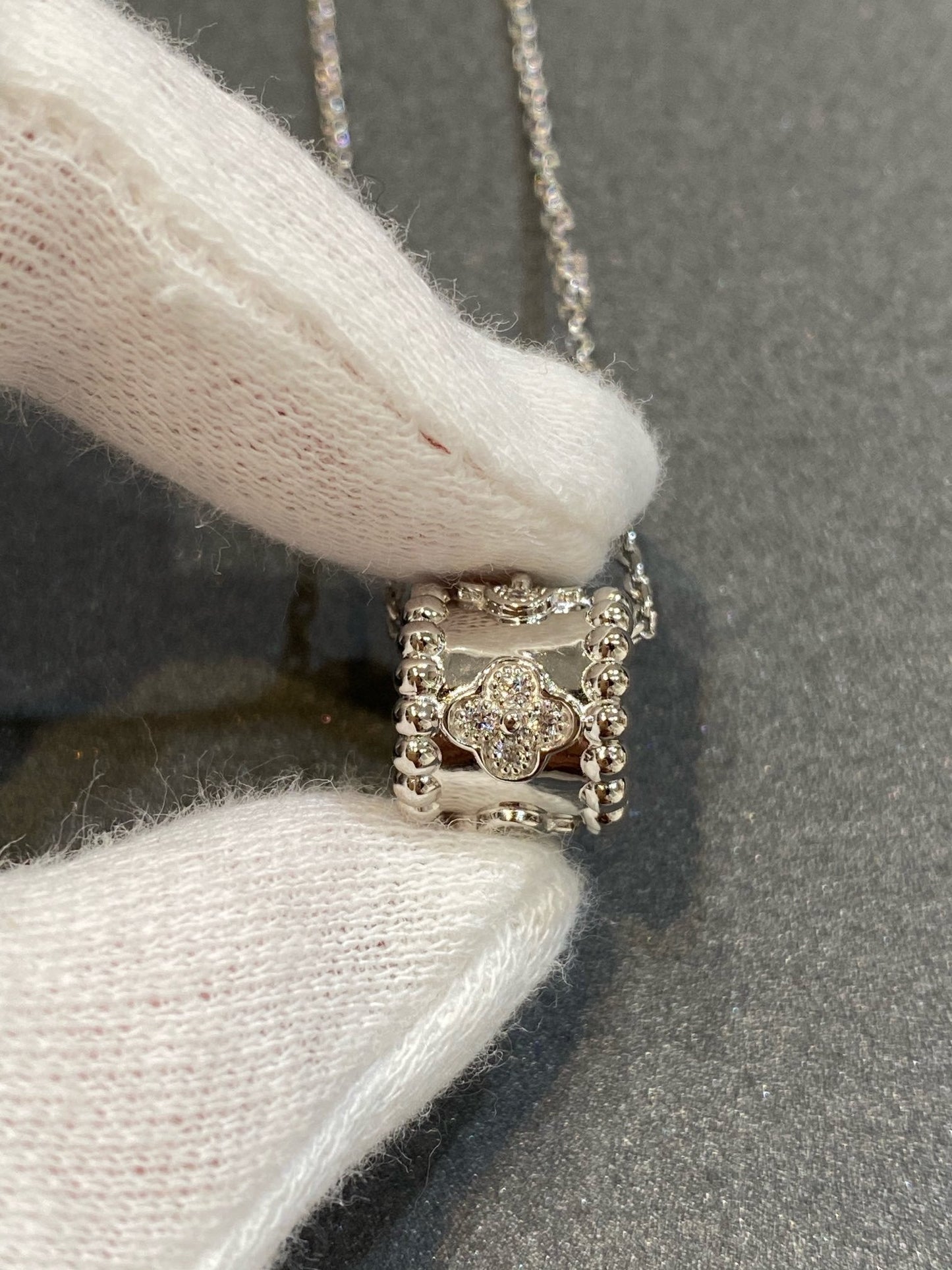 [Royal Top]PERLEE PEDANT SIVLER DIAMOND NECKLACE