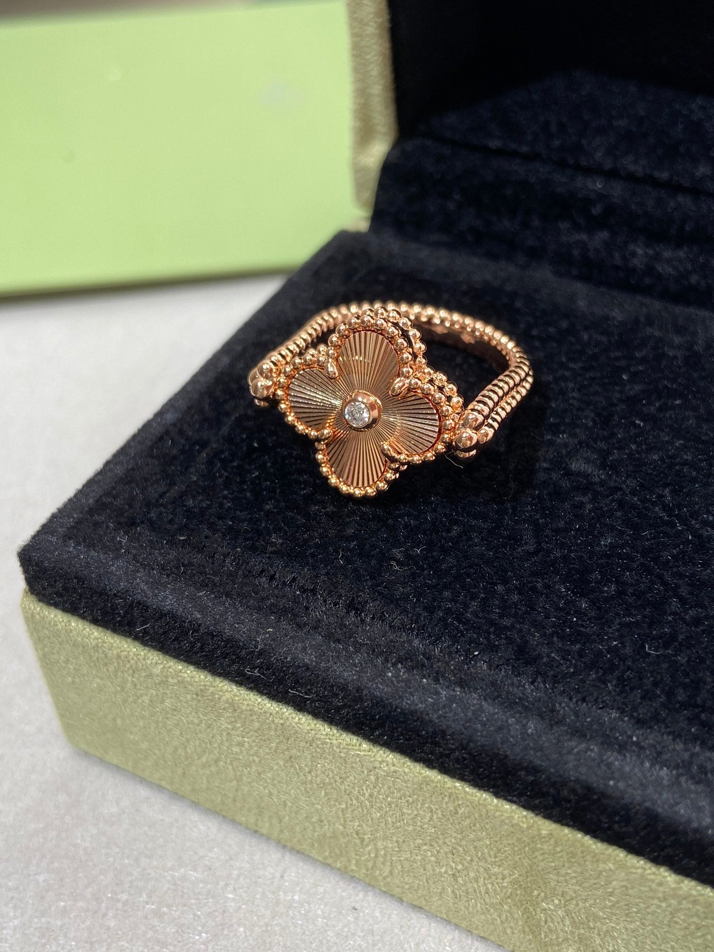 [Royal Top]CLOVER RIVERSIBLE ROSE GOLD RING