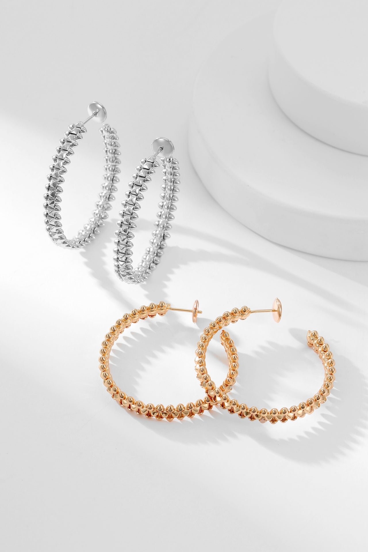 [Royal Top]CLASH HOOP EARRINGS