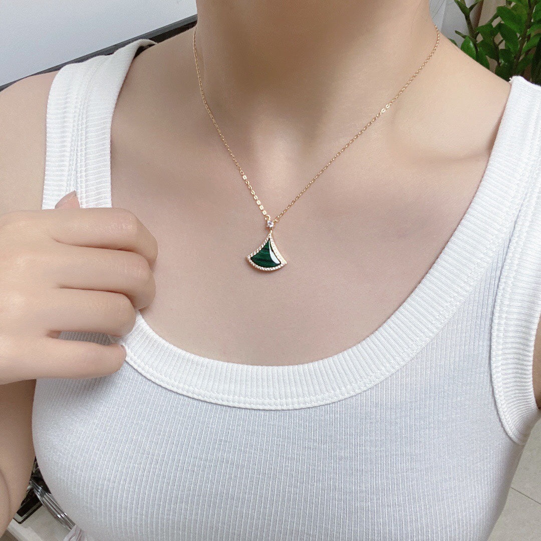 [Royal Top]DREAM MALACHITE DIAMOND PAVED PINK GOLD NECKLACE