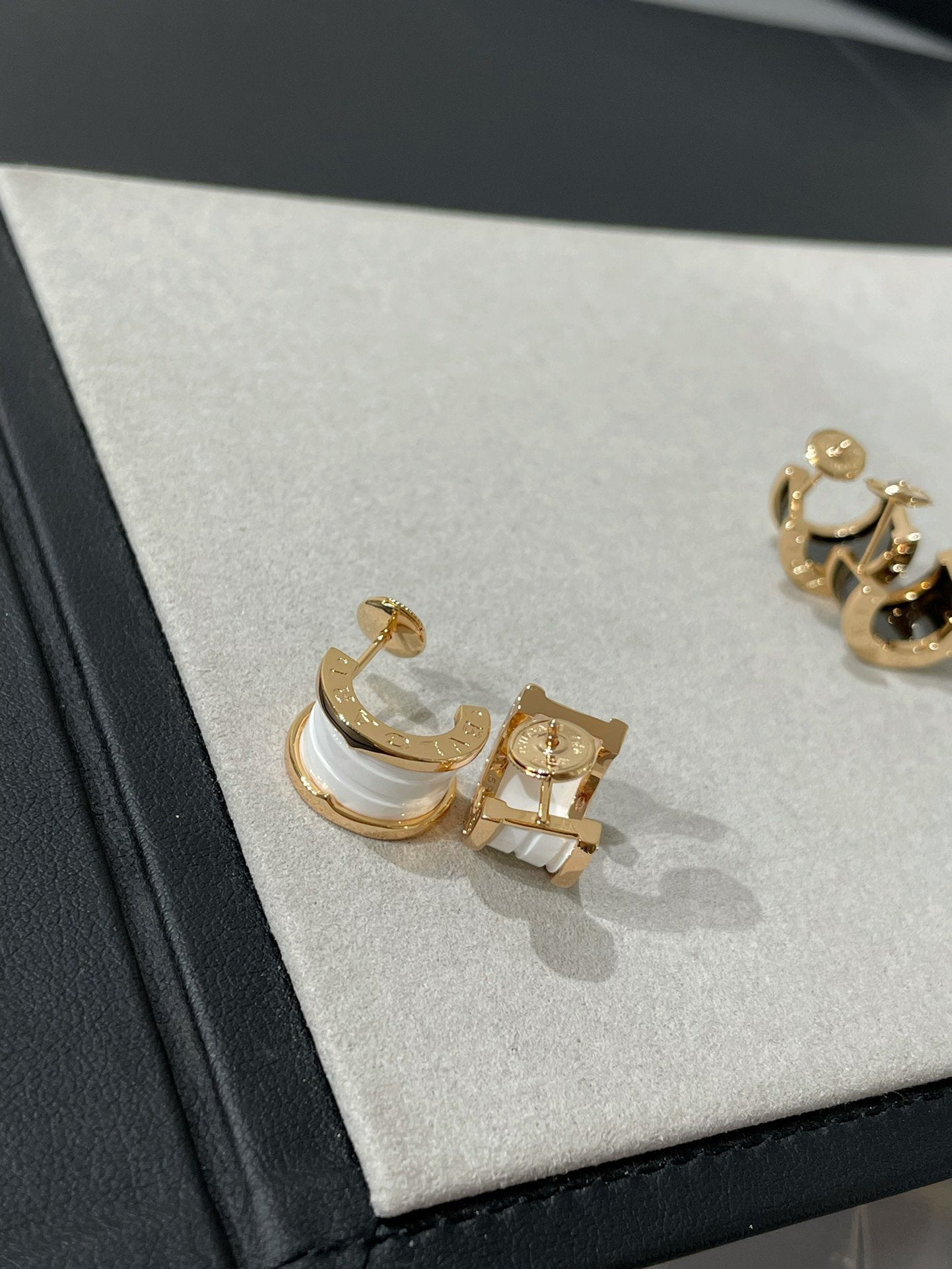 [Royal Top]ZERO 1 PINK GOLD CERAMIC EARRINGS