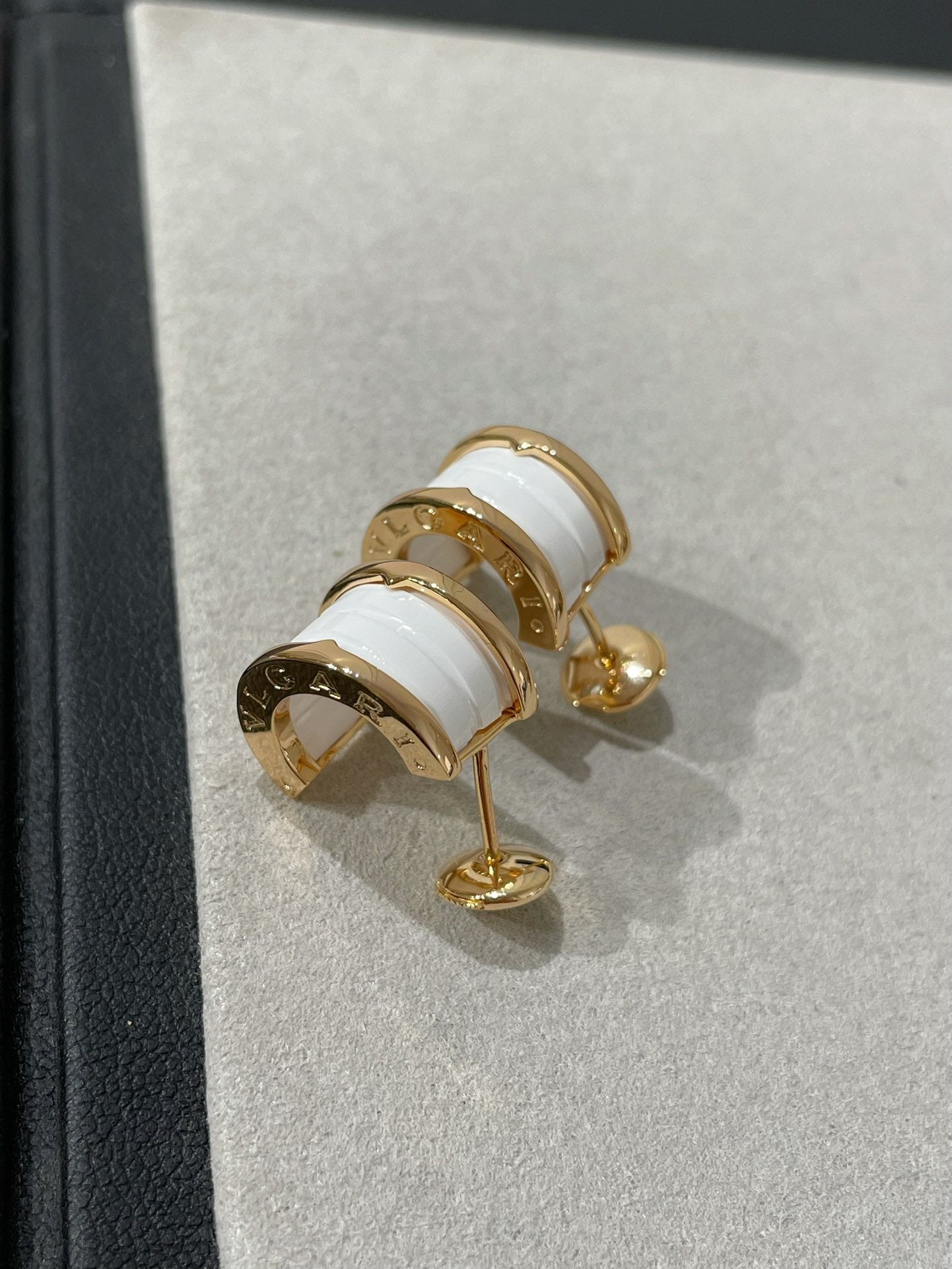 [Royal Top]ZERO 1 PINK GOLD CERAMIC EARRINGS