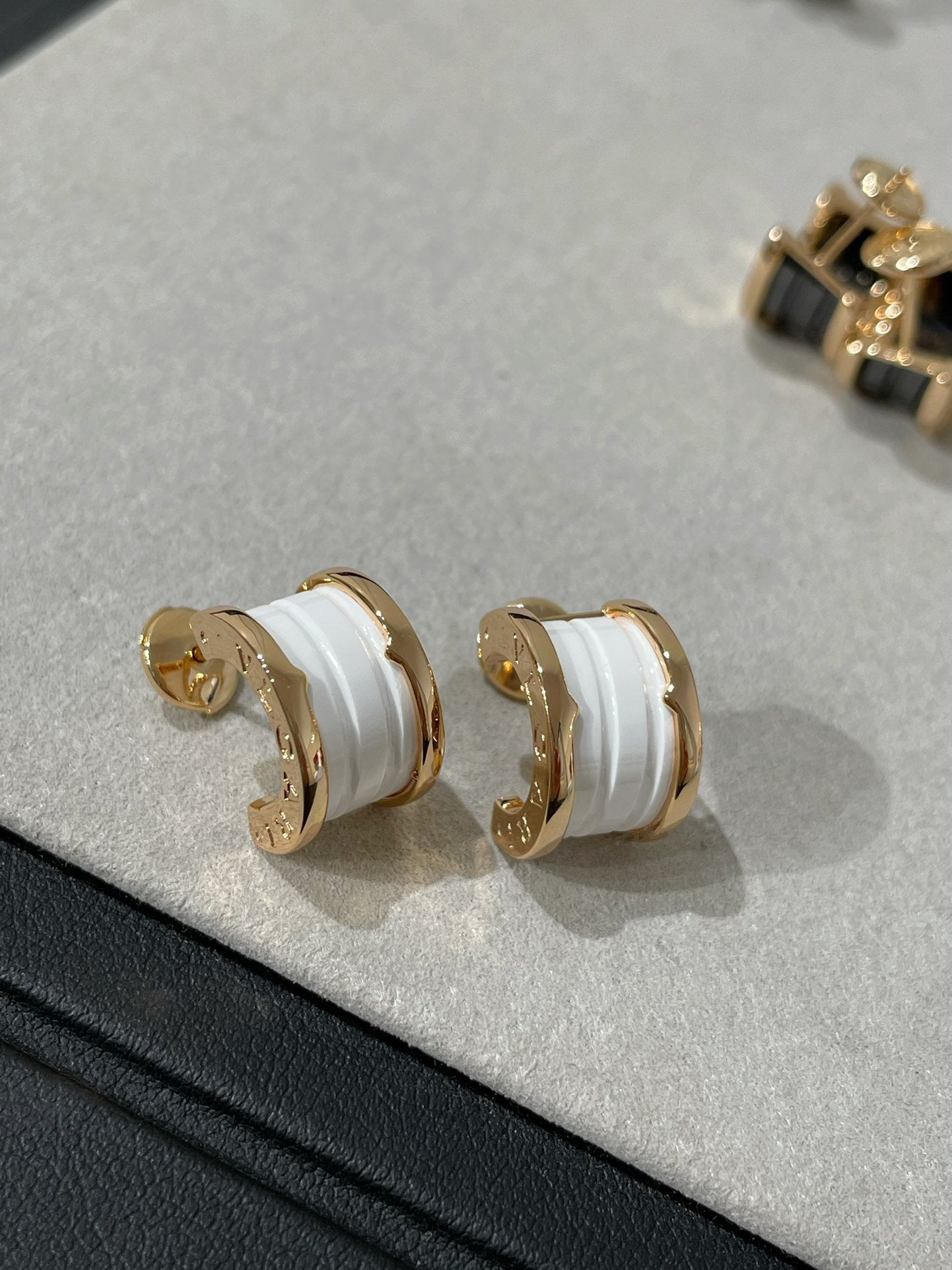 [Royal Top]ZERO 1 PINK GOLD CERAMIC EARRINGS
