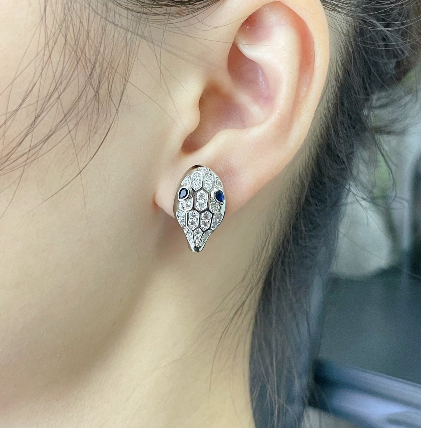 [Royal Top]SERPENT DIAMOND STUD EARRINGS