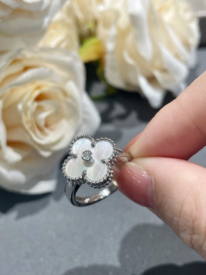 [Royal Top]CLOVER SILVER MOP DIAMOND RING