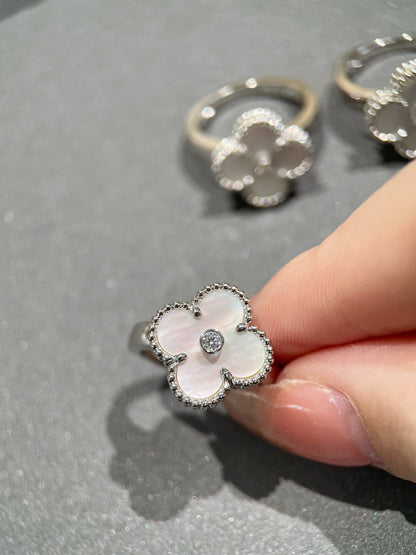 [Royal Top]CLOVER SILVER MOP DIAMOND RING