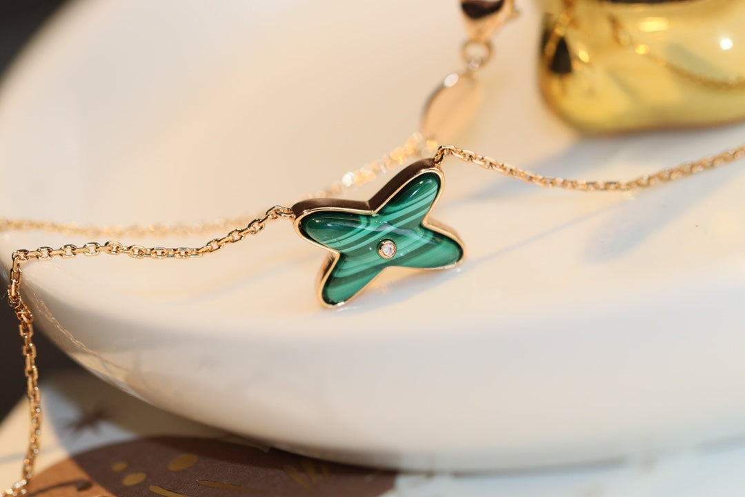 [Royal Top]JEUX MALACHITE 1 DIAMOND PINK GOLD NECKLACE