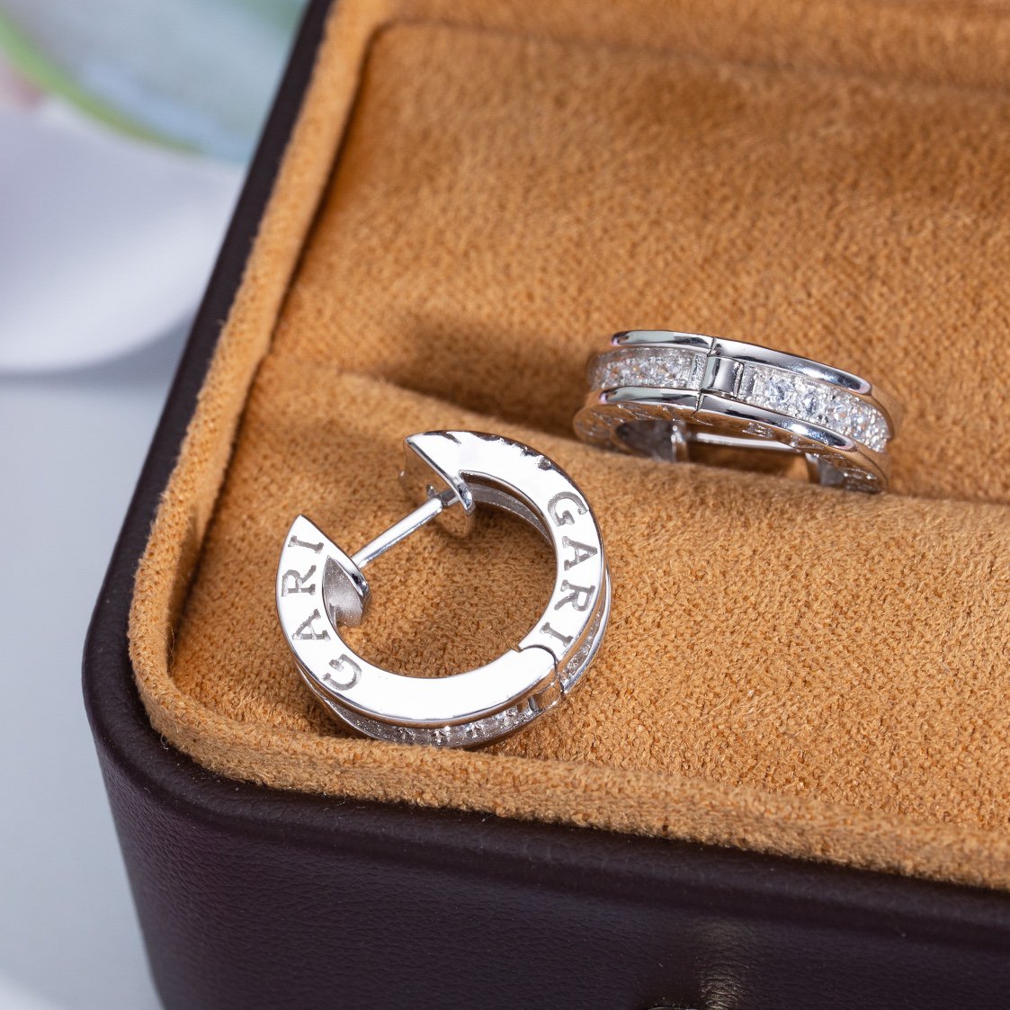 [Royal Top]ZERO 1 MINI SILVER DIAMOND EARRINGS