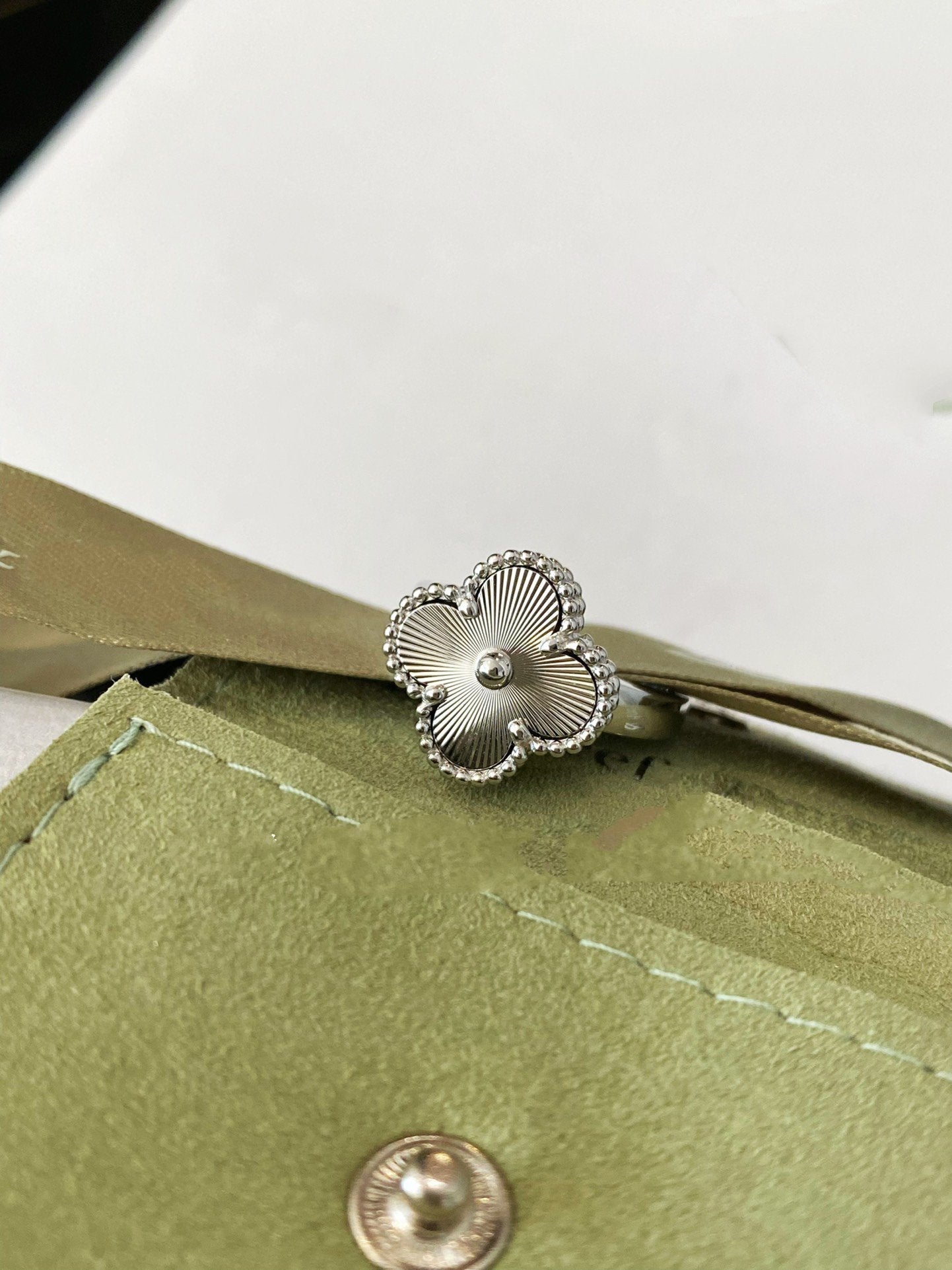 [Royal Top]CLOVER SILVER RING