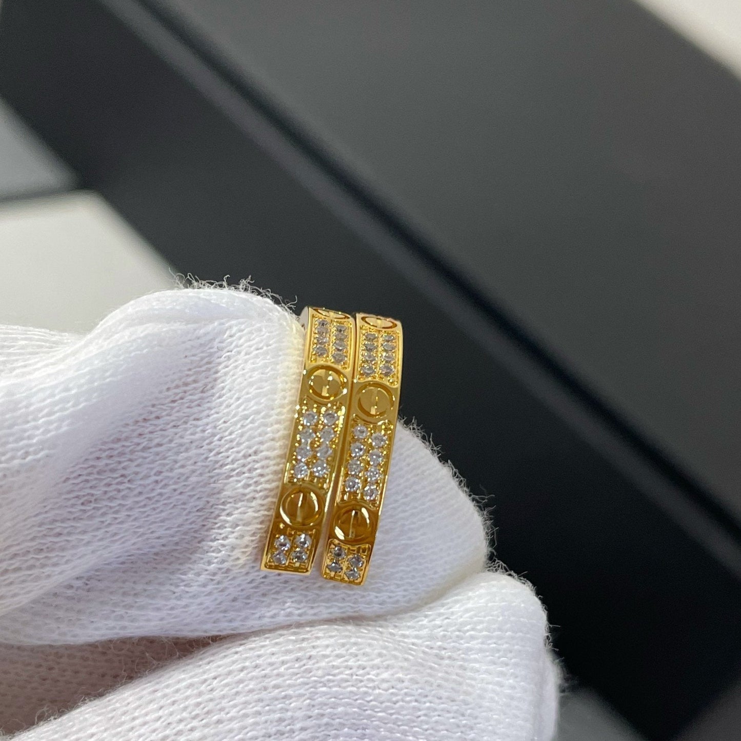 [Royal Top]LOVE DIAMOND GOLD HOOP EARRINGS