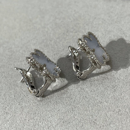 [Royal Top]CLOVER CHALCEDONY SILVER STUD EARRINGS