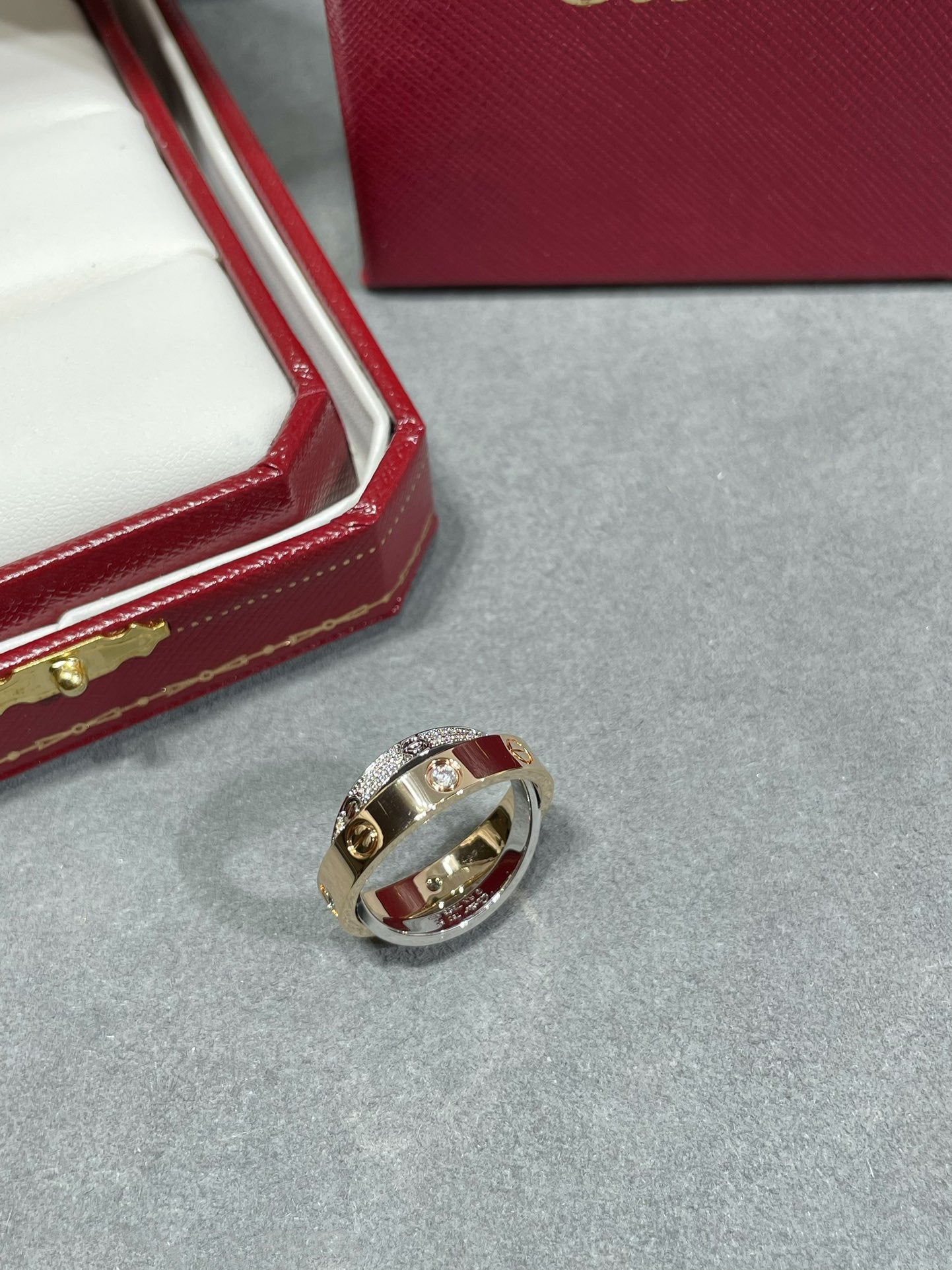 [Royal Top]LOVE PINK GOLD SILVER DIAMOND DOUBLE RING