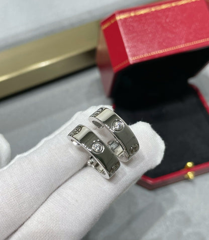 [Royal Top]LOVE 5.5MM 1 DIAMOND EARRINGS
