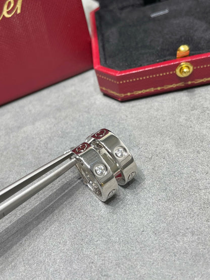[Royal Top]LOVE 5.5MM 1 DIAMOND EARRINGS