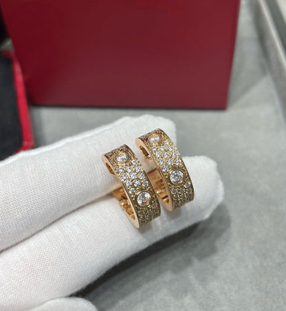 [Royal Top]LOVE 5.5MM DIAMOND PAVED EARRINGS