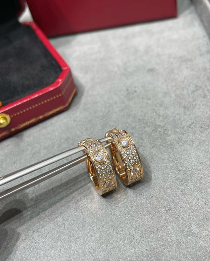 [Royal Top]LOVE 5.5MM DIAMOND PAVED EARRINGS