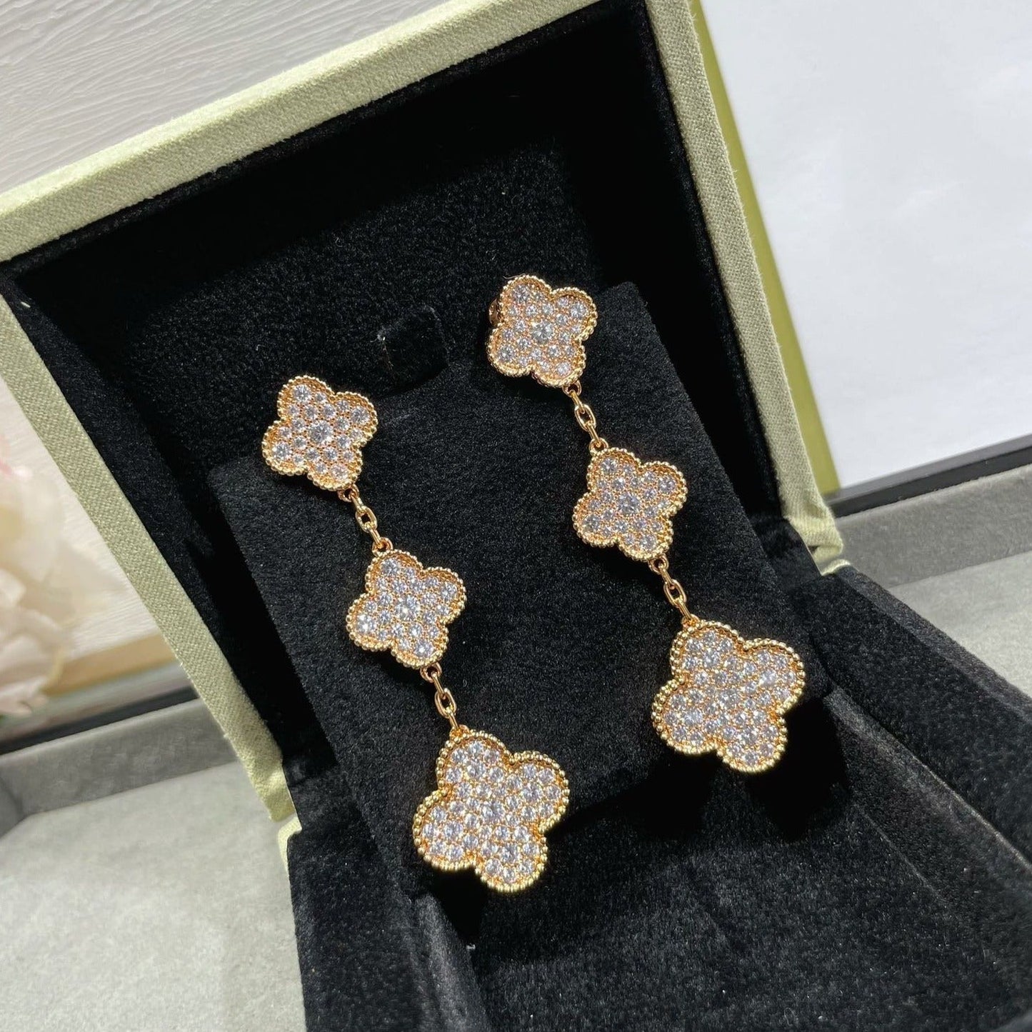 [Royal Top]CLOVER 3 MOTIFS DIAMOND PAVED ROSE GOLD EARRINGS