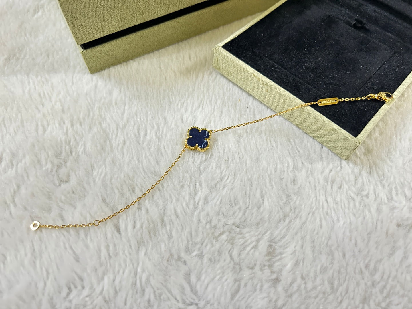 [Royal Top]CLOVER 1 MOTIF PIETERSITE BRACELET