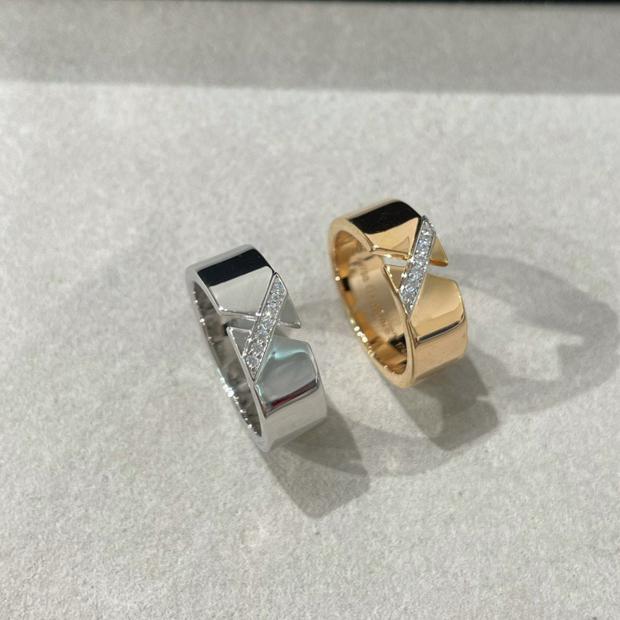 [Royal Top]LIENS EVIDENCE DIAOMOND RING