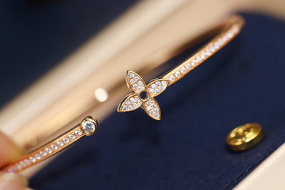 [Royal Top]IDYLLE PINK GOLD OPEN BRACELET DIAMOND PAVED