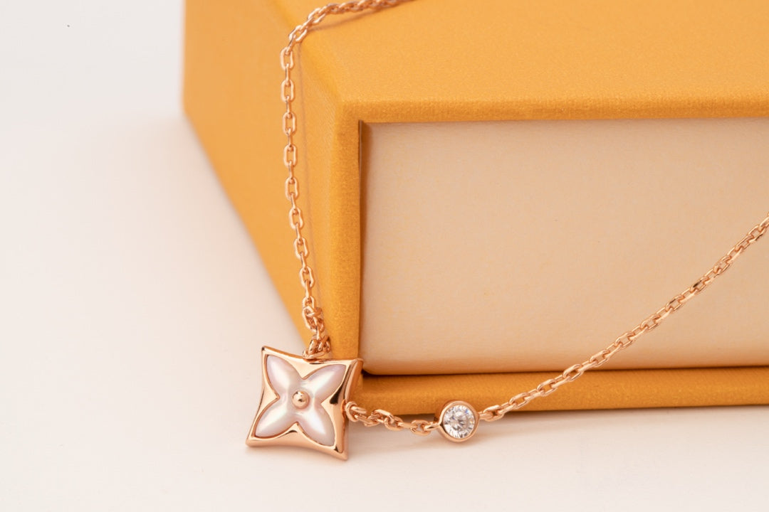 [Royal Top]STAR PINK MOP 1 DIAMOND PINK GOLD NECKLACE