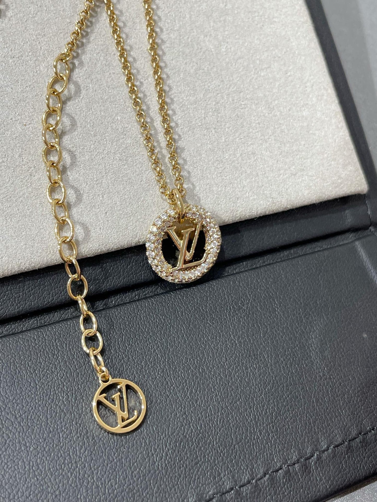 [Royal Top]BY NIGHT DIAMOND PAVED NECKLACE