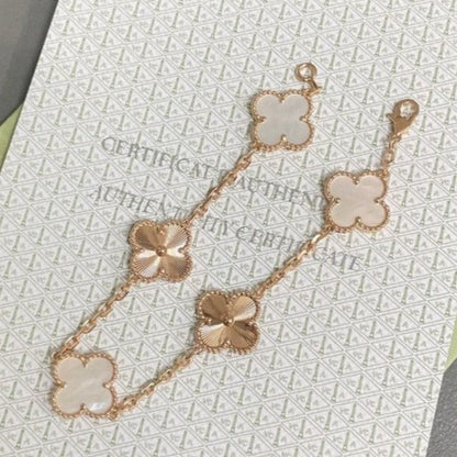 [Royal Top]CLOVER WHITE PEARL MOP 5 MOTIF BRACELET COLLECTION