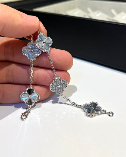 [Royal Top] CLOVER 5 MOTIF LASER BRACELET COLLECTION