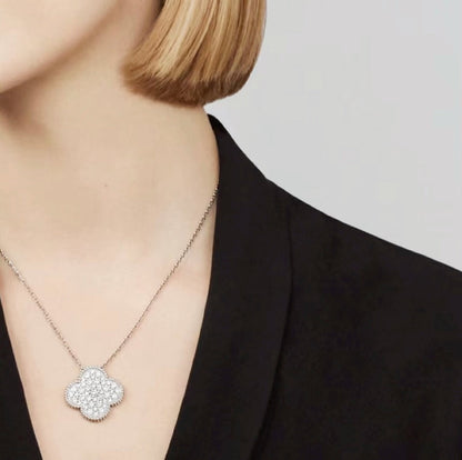 [Royal Top]CLOVER 25MM LARGE PENDANT DIAMOND PAVED SILVER NECKLACE