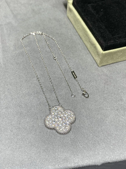 [Royal Top]CLOVER 25MM LARGE PENDANT DIAMOND PAVED SILVER NECKLACE